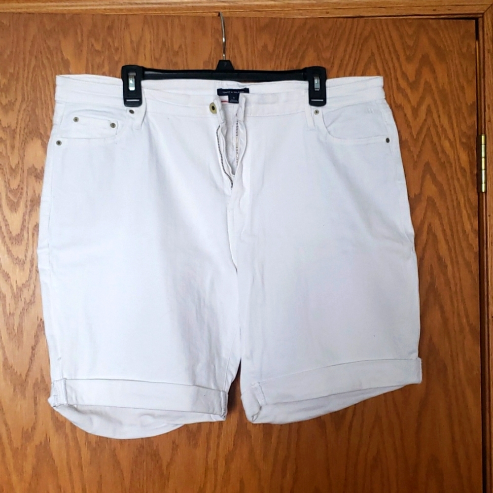 Tommy Hilfiger denim shorts,  white,  size 16 with a 9 inch inseam.